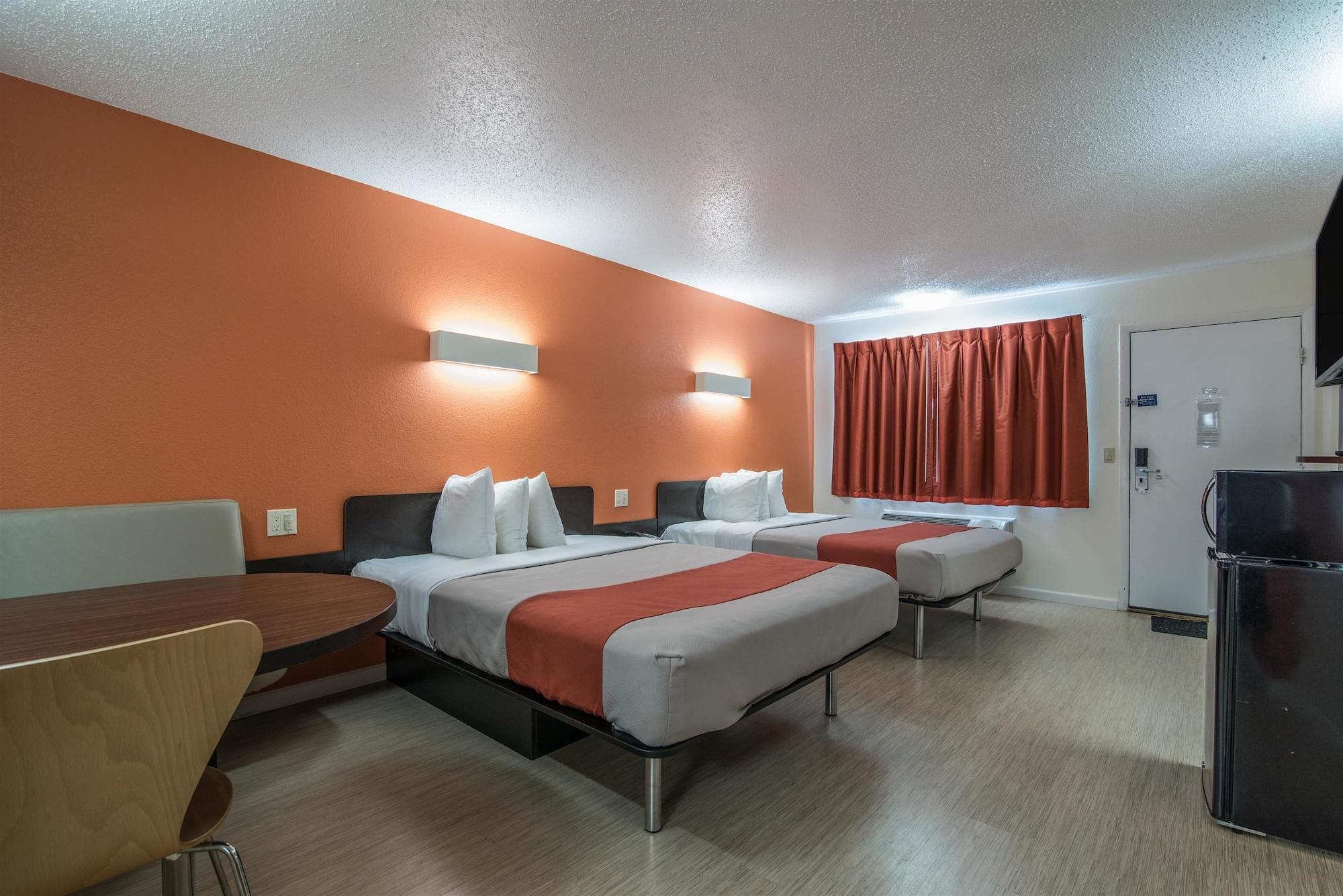 Motel 6-Albany, NY - Airport Exterior foto